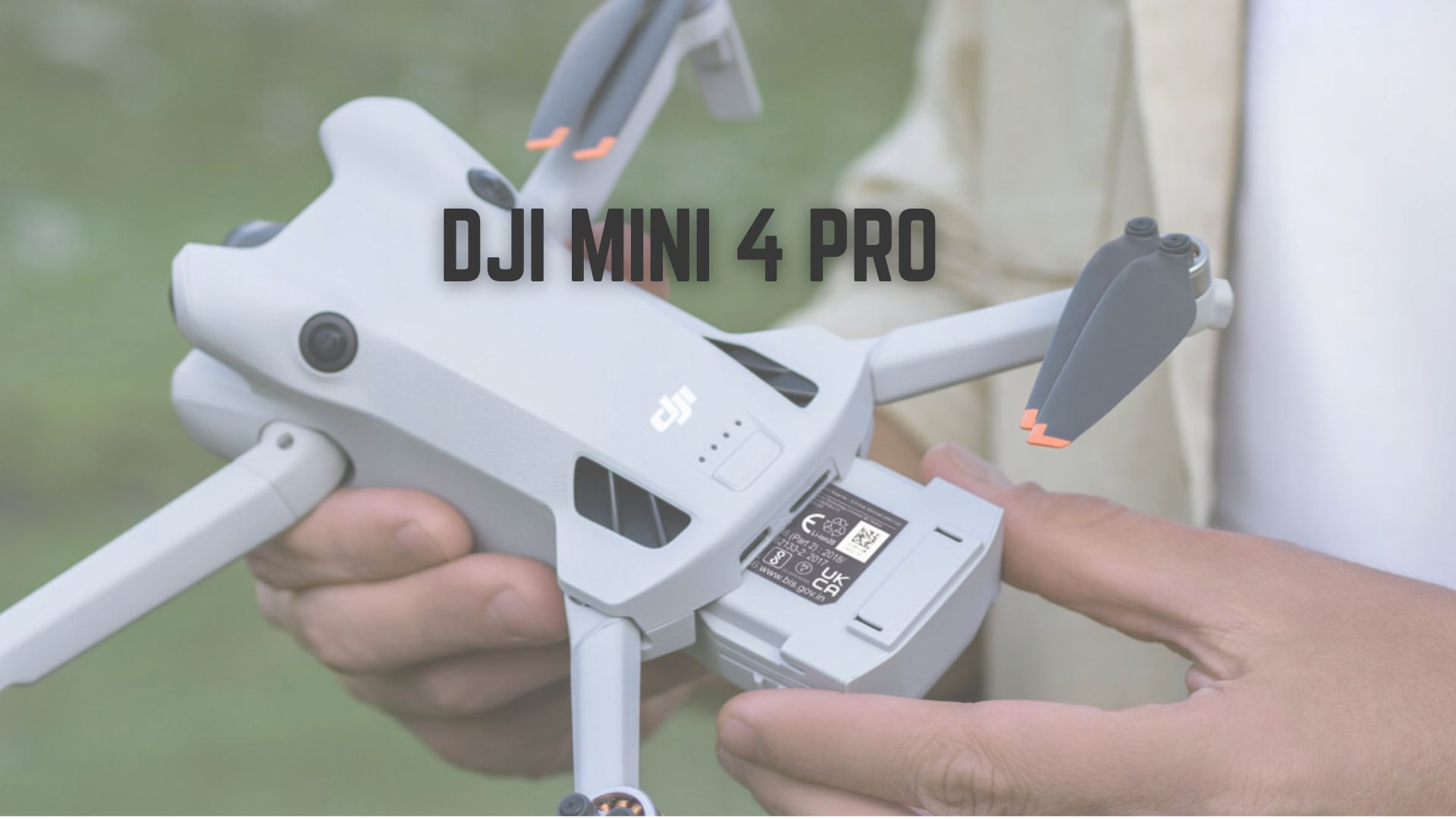 DJI Mini 4 Pro Drohne